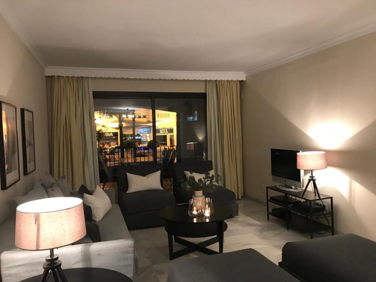 Apartment Large And Elegant In Puerto Banus With Pools And Paddle